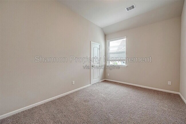 Building Photo - 2559 Terrace Point Dr