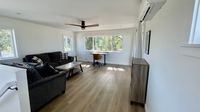 Building Photo - FULLY FURNISHED, STUNNING, BRAND NEW CONST...