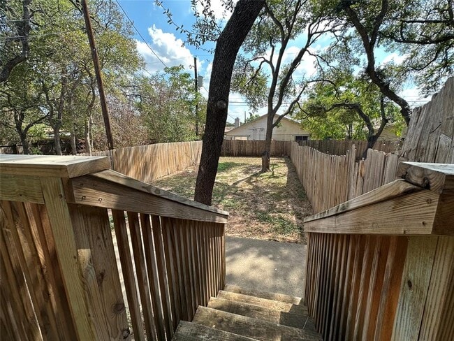 Building Photo - 7217 Aldea Dr