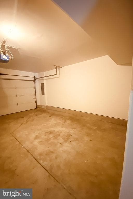 Building Photo - 4208 Talmadge Cir