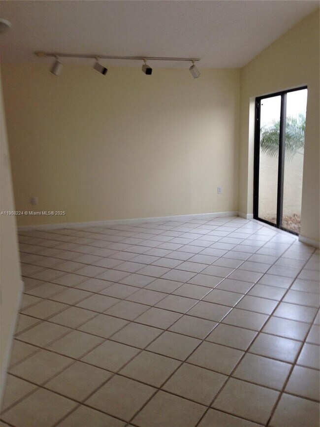 Building Photo - 13625 SW 99th Terrace