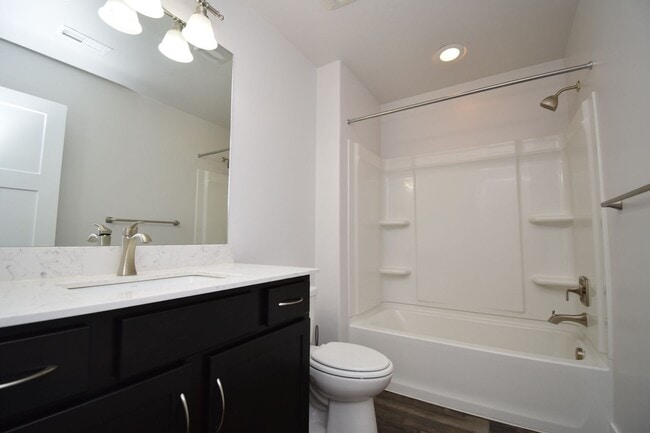 Building Photo - 4 Bed 3.5 Bath Sunny and Spacious South Jordan Corner-Lot Home with Views!