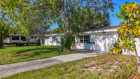 Building Photo - 1590 Havana Dr