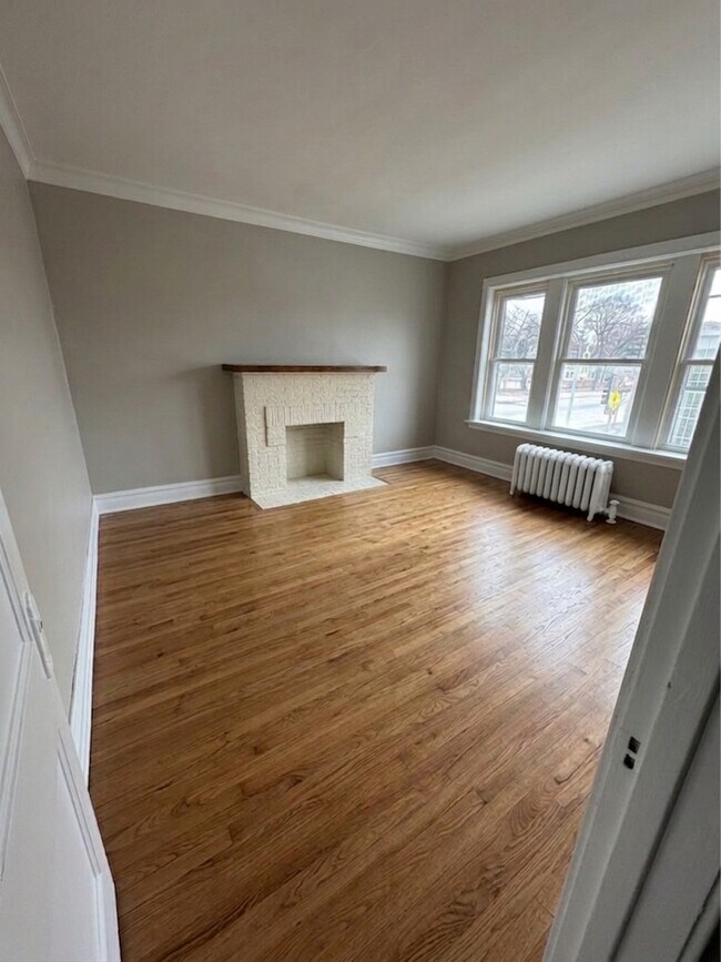 Building Photo - 440 S Ridgeland Ave