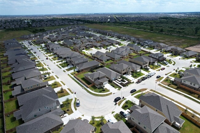 Building Photo - 6634 Bridge Mountain Trl