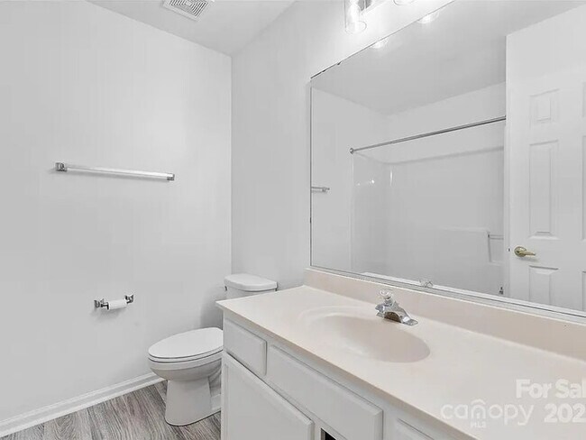 Building Photo - Earn Wealth While Leasing - Like a Homeowner - Lease to Own