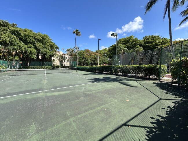 Building Photo - 1725 Palm Cove Blvd