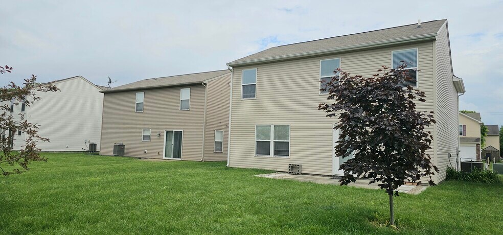 Building Photo - 8048 Grove Berry Dr