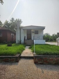 Building Photo - 2700 Jefferson St