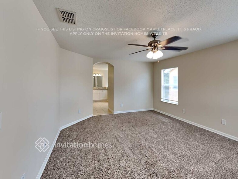 Building Photo - 8735 McCormack McRae Way