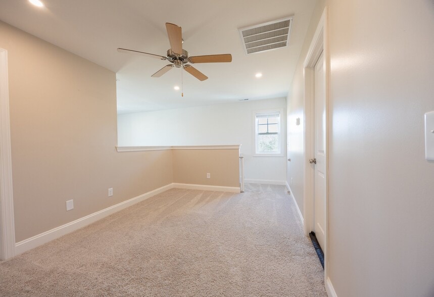 Building Photo - 328 Peeler Cir