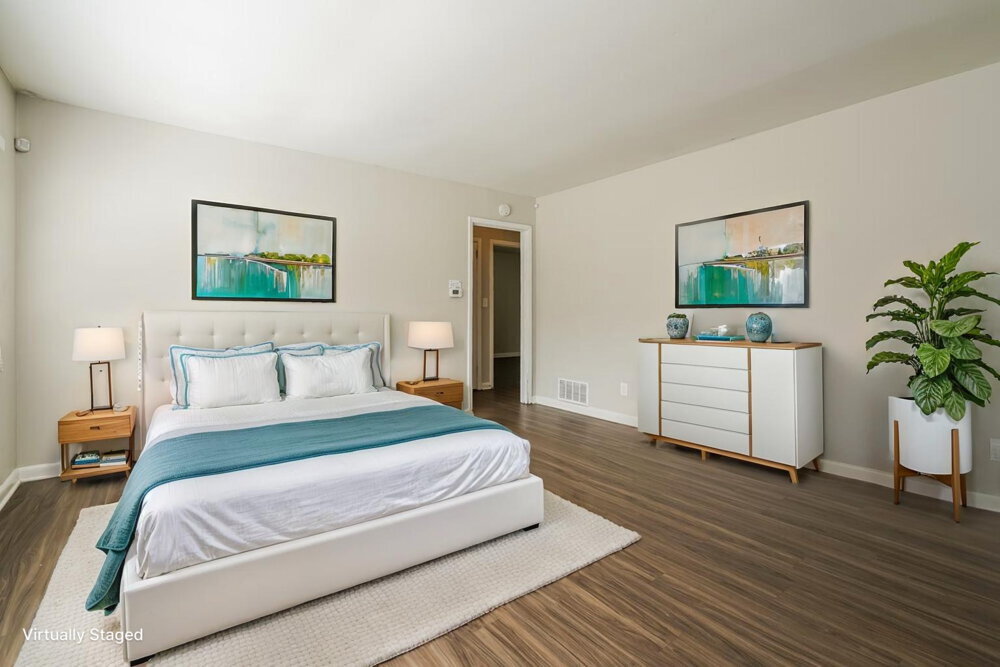 Building Photo - 640 Oakdale Dr