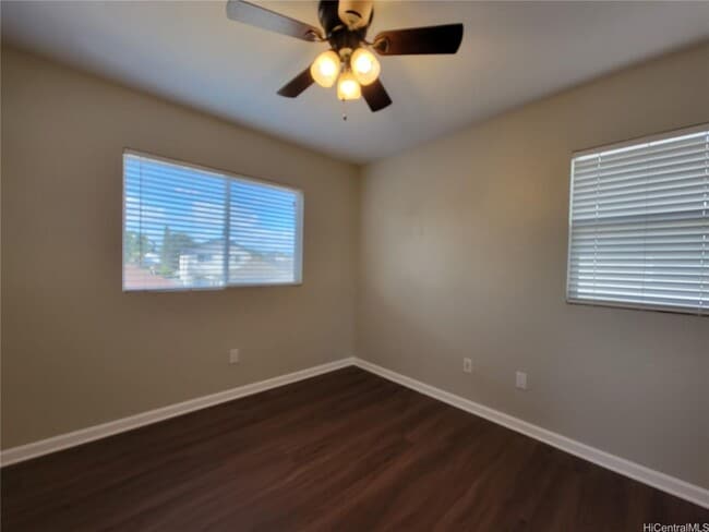 Building Photo - 91-1040 Kaipu St Ewa Beach, HI 96706
