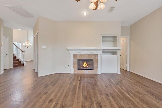 Building Photo - 27 Bethany Bend Dr