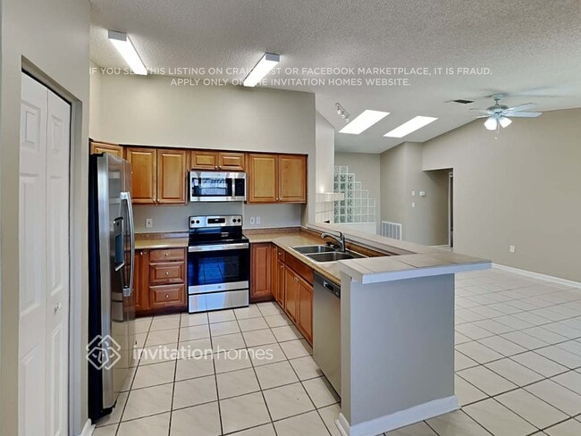 Building Photo - 280 Millstone Dr