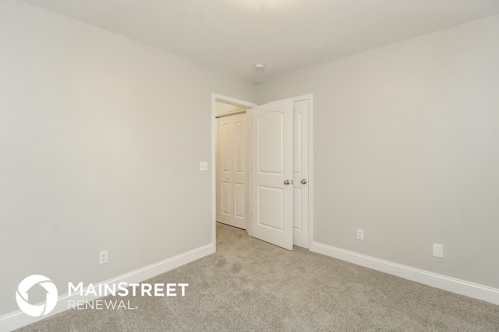 Building Photo - 2831 Camborne St