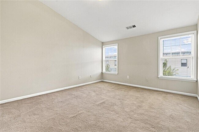 Building Photo - 217 16th St NW