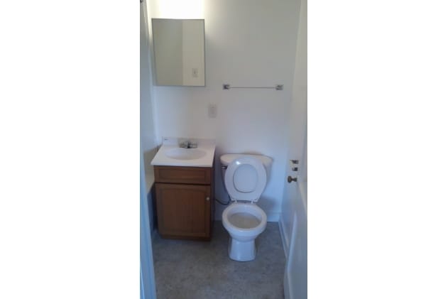 Building Photo - Venetian Place Apartments