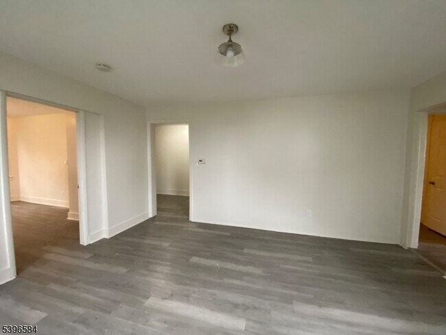 Building Photo - 130 Milford Ave