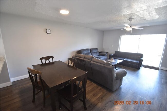 Building Photo - 5106 Sunridge Palms Dr