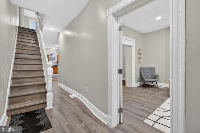 Building Photo - 1119 Montello Ave NE