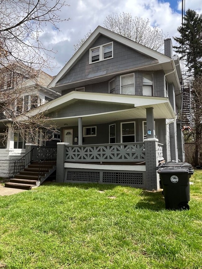 Building Photo - 3889 W.33rd