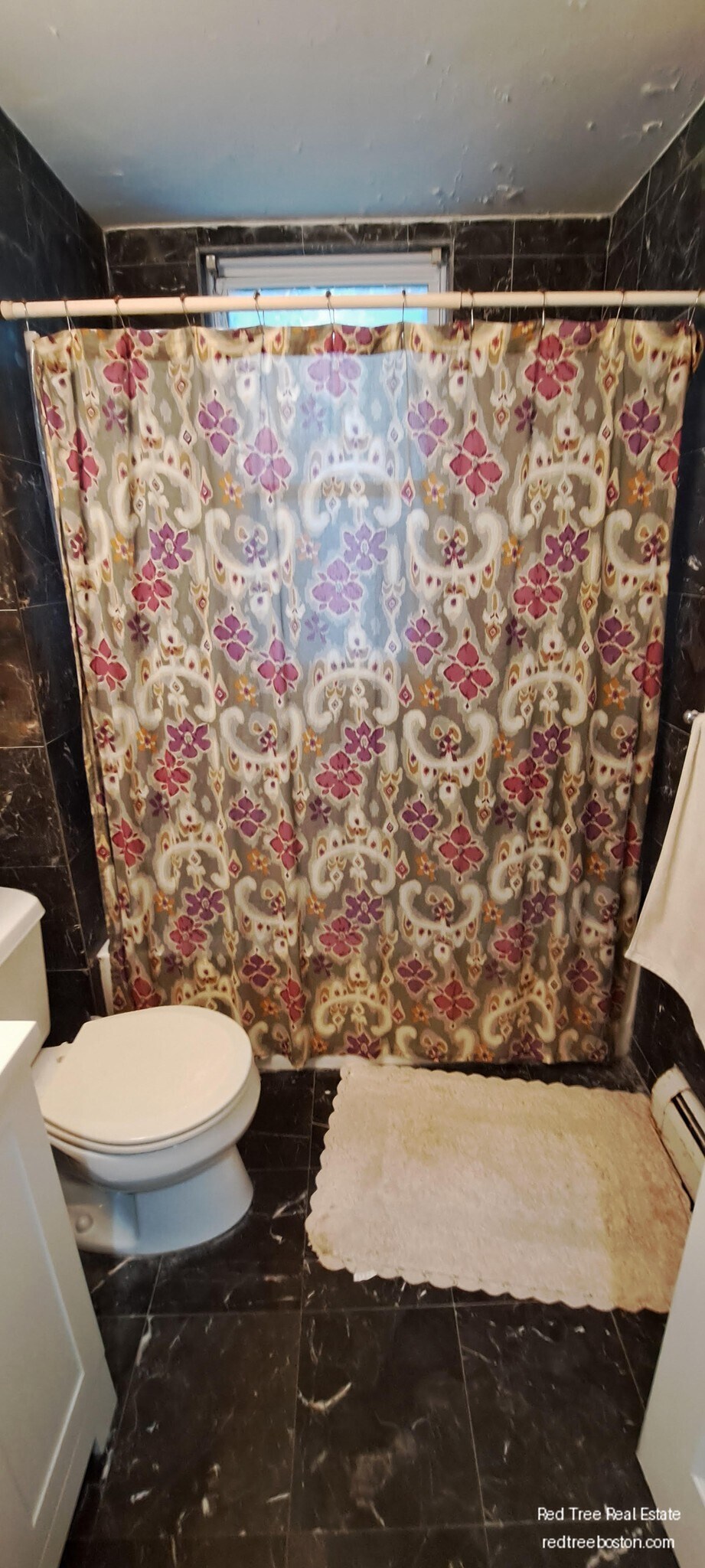 Building Photo - 143 Hillside St