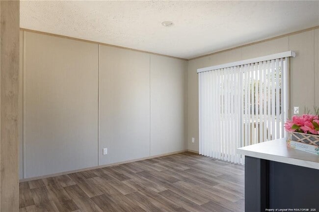 Building Photo - 1837 Gumberry Ct