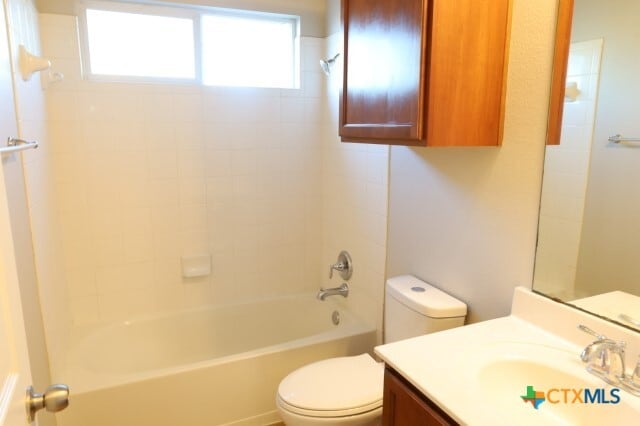 Building Photo - 9904 Maplewood Ct