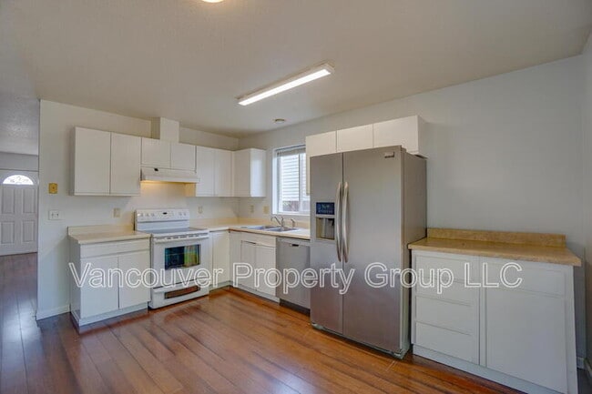 Building Photo - 13712 NE 91st St