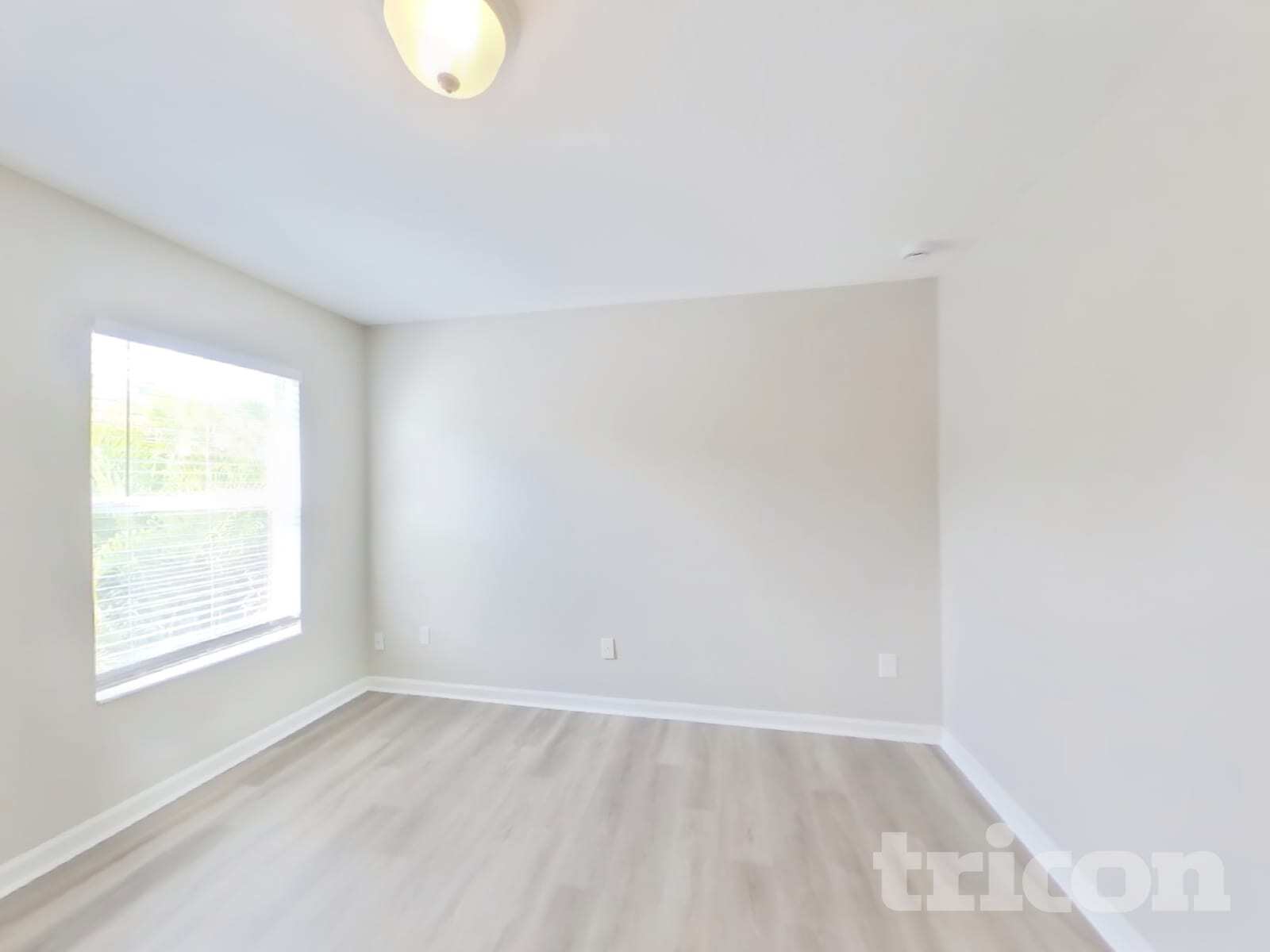 Building Photo - 13309 Fernow St