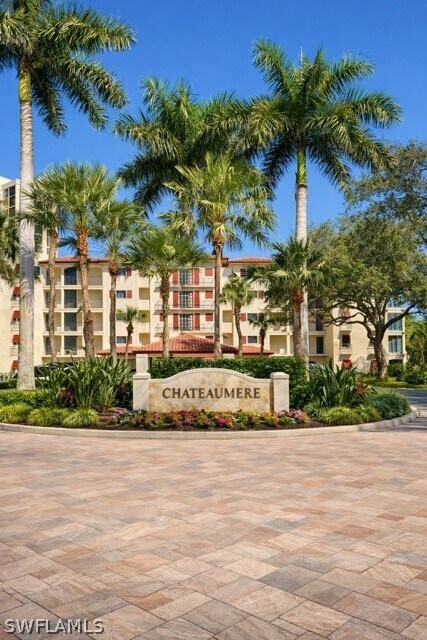 Building Photo - 6040 Pelican Bay Blvd