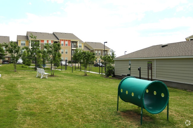 Dog Park - Encore Landing Apartments