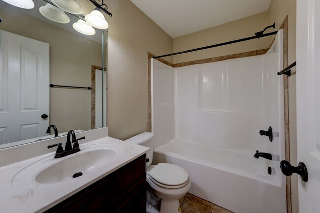 Building Photo - 2924 Brewster Drive