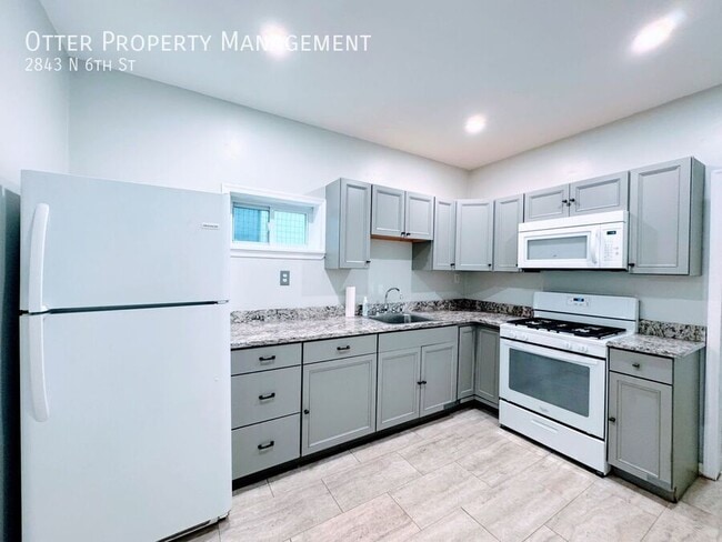 Building Photo - 2843 N 6th St