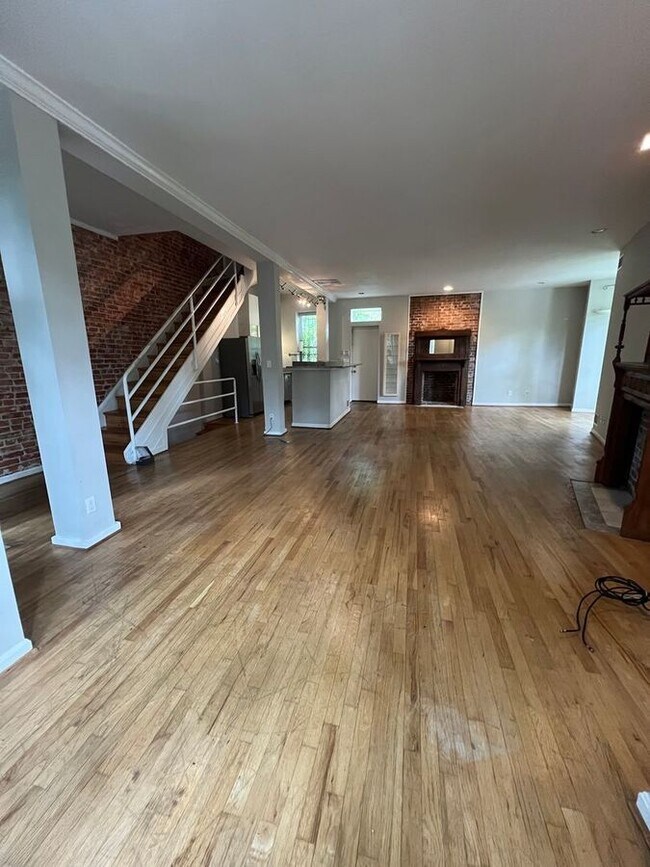 Building Photo - 1701 New Jersey Ave NW