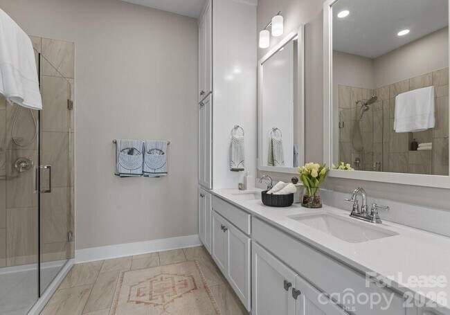 Building Photo - 1241 Columbia Cir