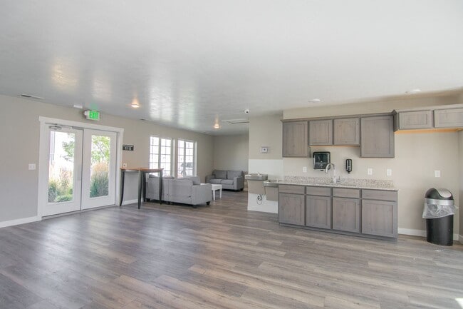Building Photo - *Porter&#39;s Crossing in Eagle Mountain