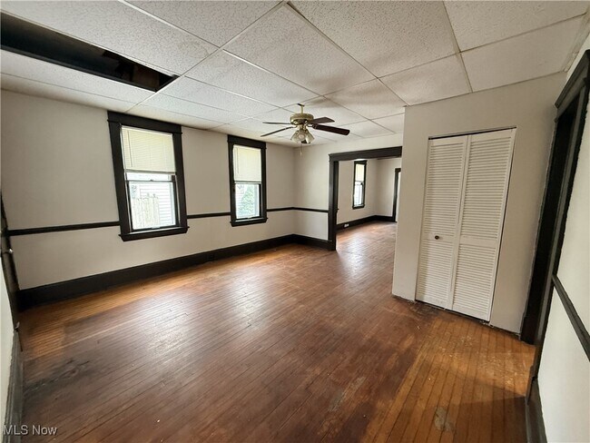 Building Photo - 3672 E 48th St