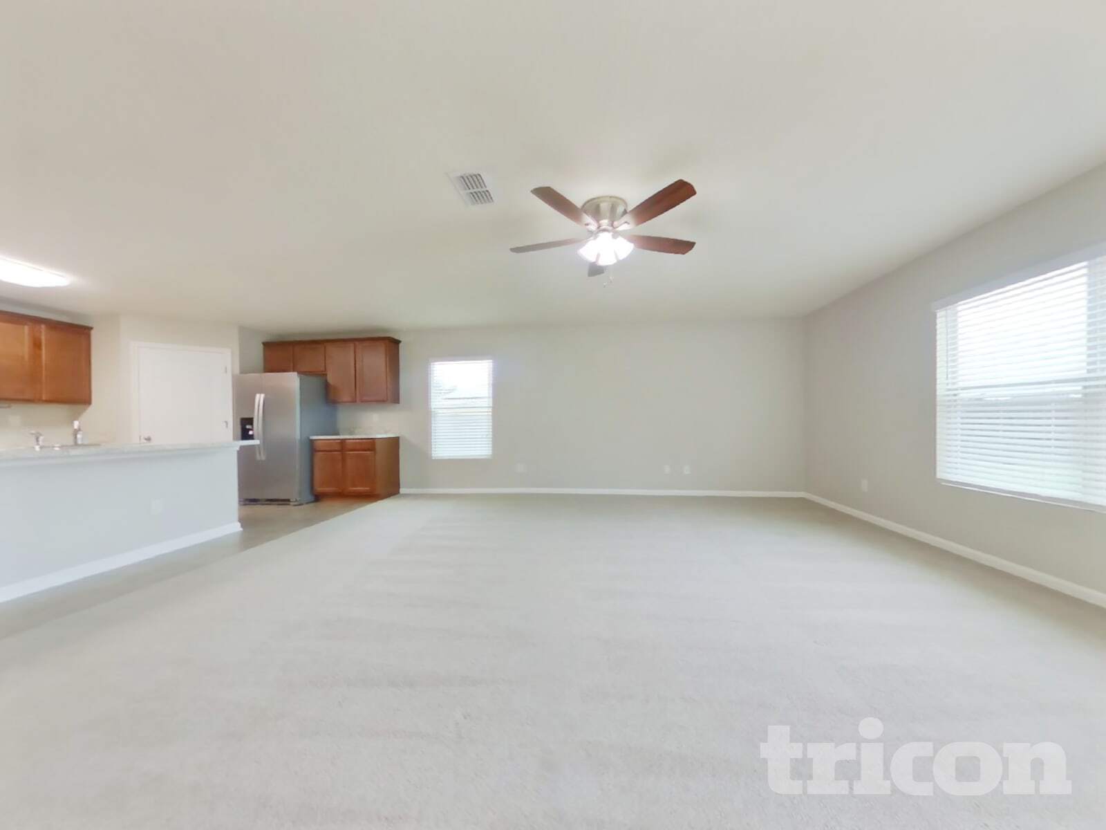 Building Photo - 3720 Summit Oaks Dr