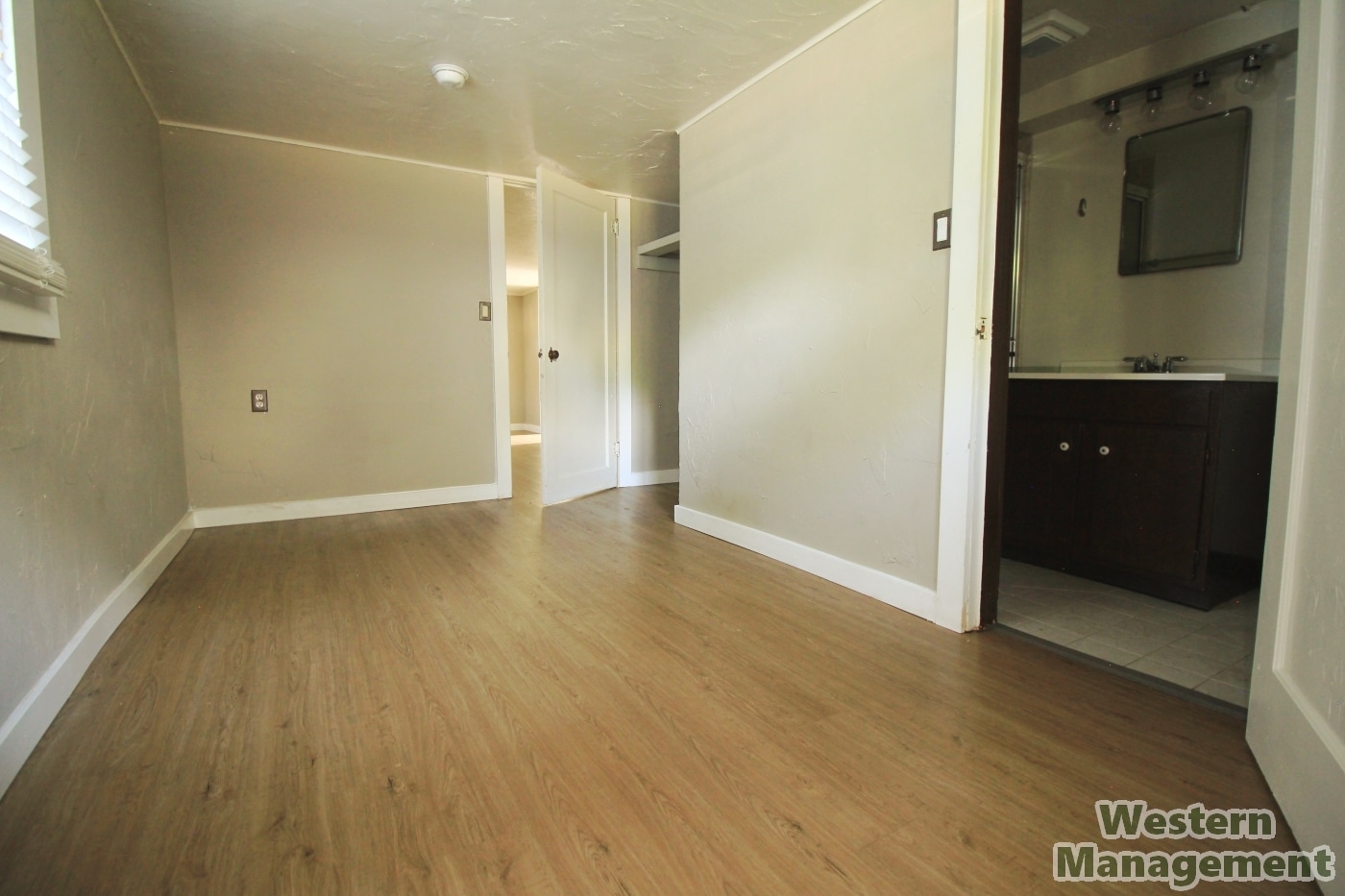 Bedroom - 608 Clark Ave