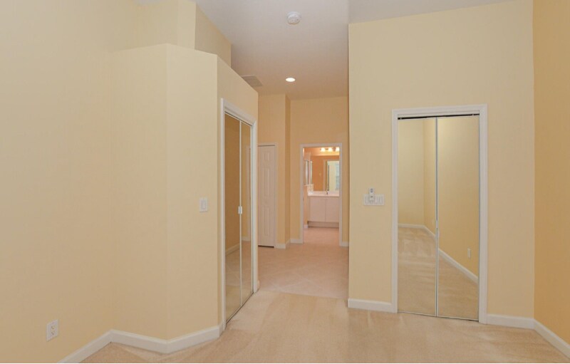 Building Photo - 798 SW Munjack Cir