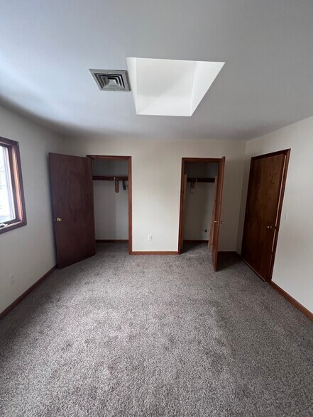 Building Photo - 150 Pacific St