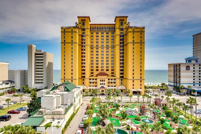 Building Photo - 2600 N Ocean Blvd