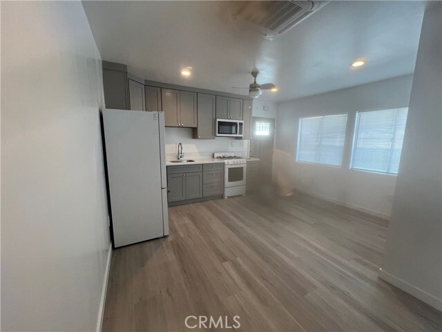 Building Photo - 2706 Thornton Ave