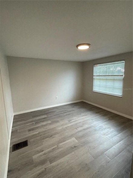 Building Photo - 37412 Carringer Rd