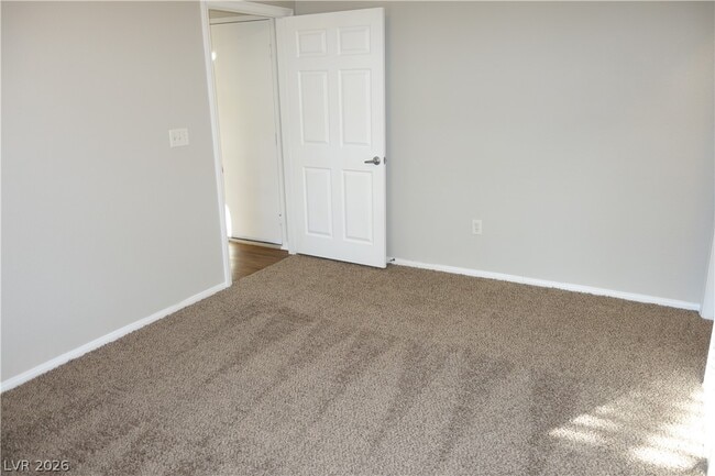 Building Photo - 5250 S Rainbow Blvd