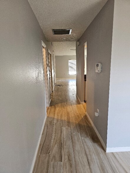 Building Photo - 6391 Gateway Ave