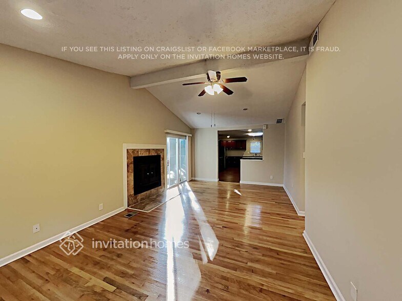 Building Photo - 1711 Donna Lynn Dr