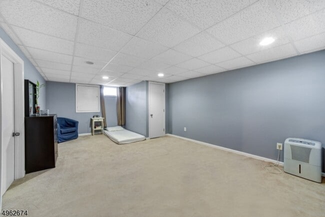 Building Photo - 6 Cullen Dr